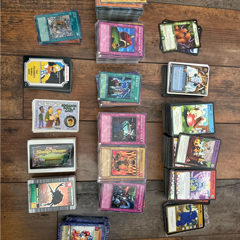 Pokemon, Yu-Gi-Oh, Digimon, Neopets etc Trading Card Set with Multicolor Designs